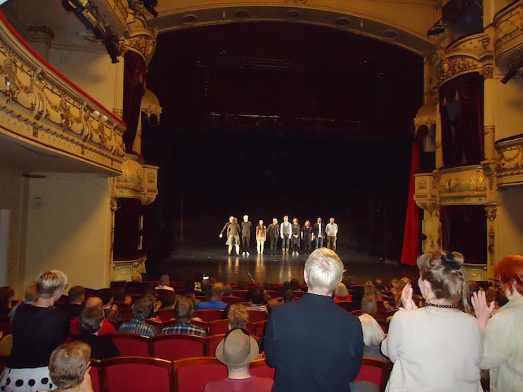 Bailar&iacute;n nicarag&uuml;ense se destaca en Teatro Alejandro de Helsinki